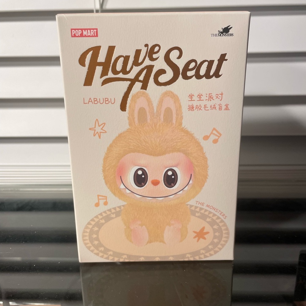 Pop Mart Labubu Have A Seat Blind Box NWT